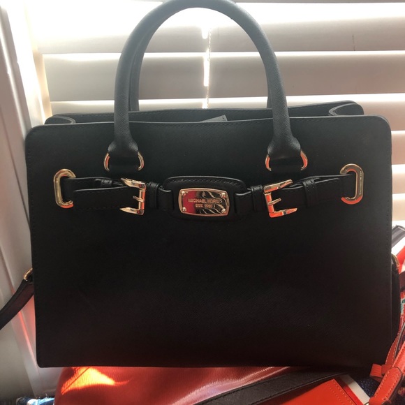 Michael Kors Handbags - Authentic Michael Kors handbag LAST MARKDOWN‼️